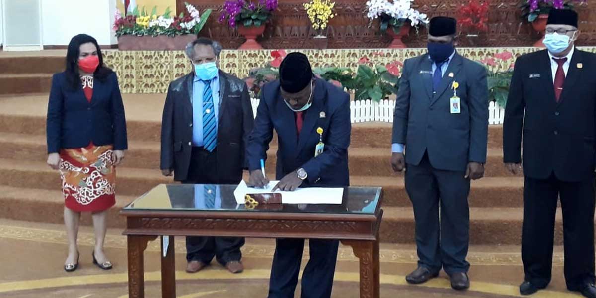 legislatif-setujui-dua-raperda-penyertaan-modal-pemkab-mimika